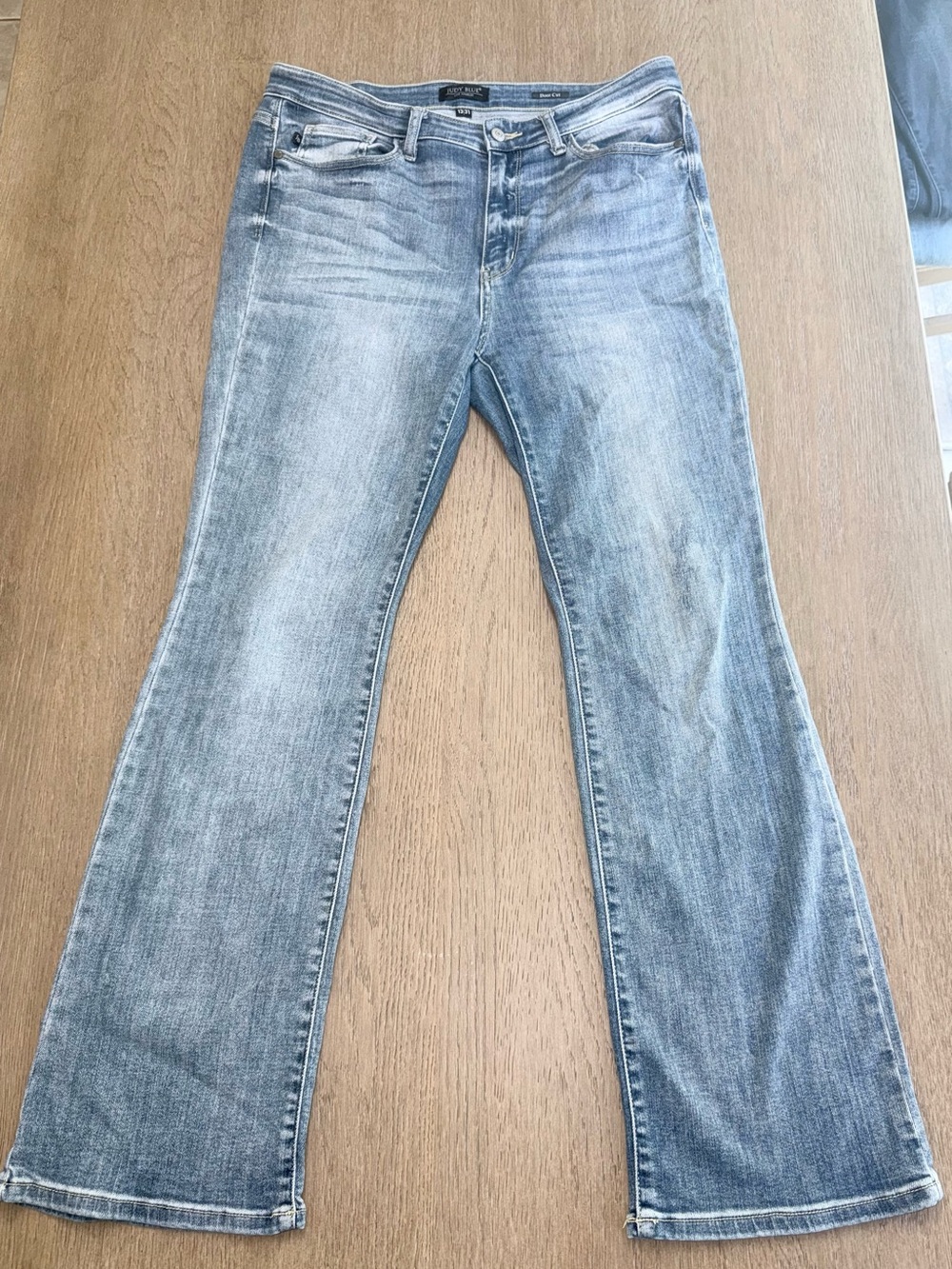 Judy Blue Mid Rise Bootcut Jeans Medium Wash Stretch 13/31 JB82337